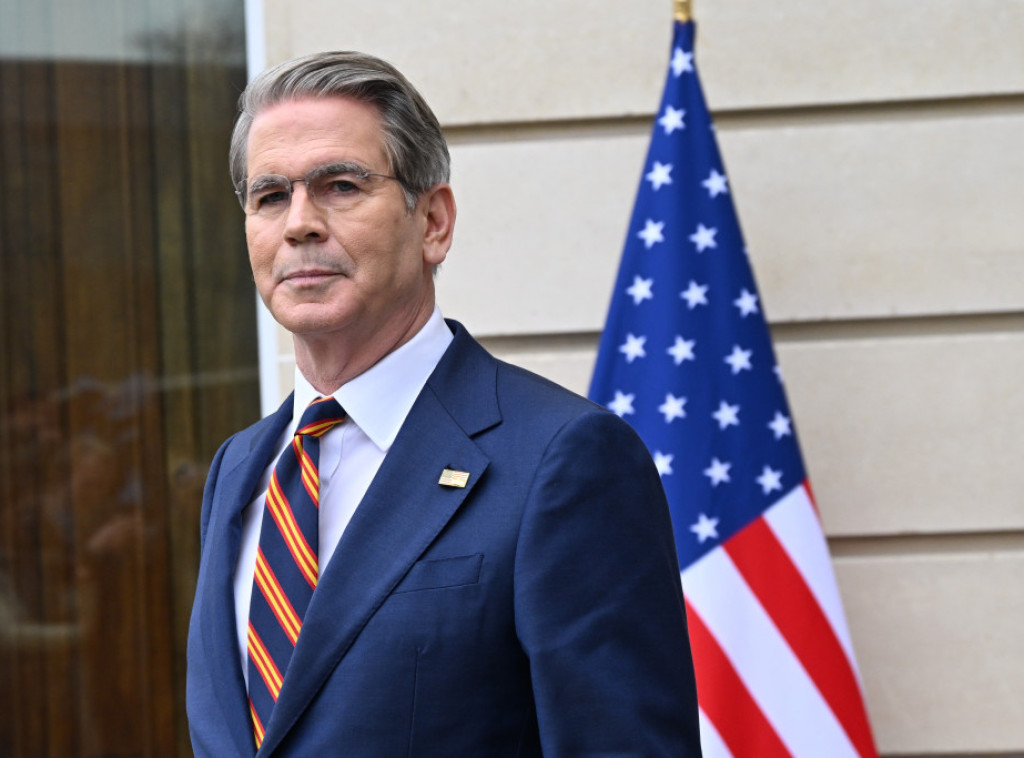 Besent: Kina je nepouzdan partner jer je tokom rata gomilala naftu