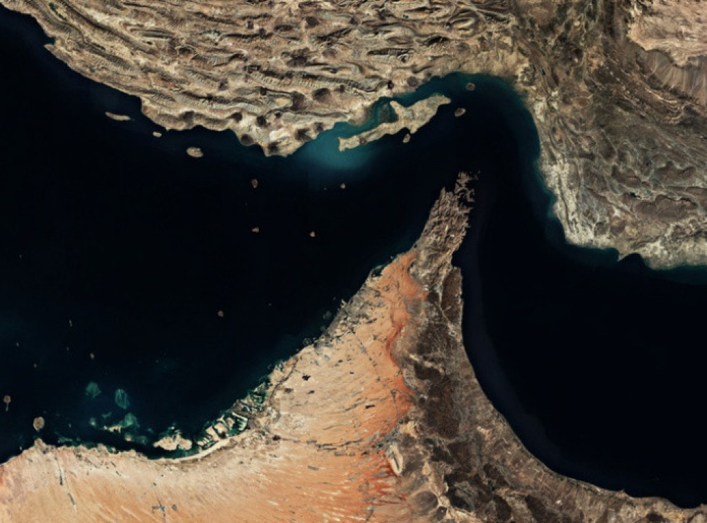 Oružane snage Irana upozorile da će odgovoriti SAD zbog zauzimanja njihovog broda