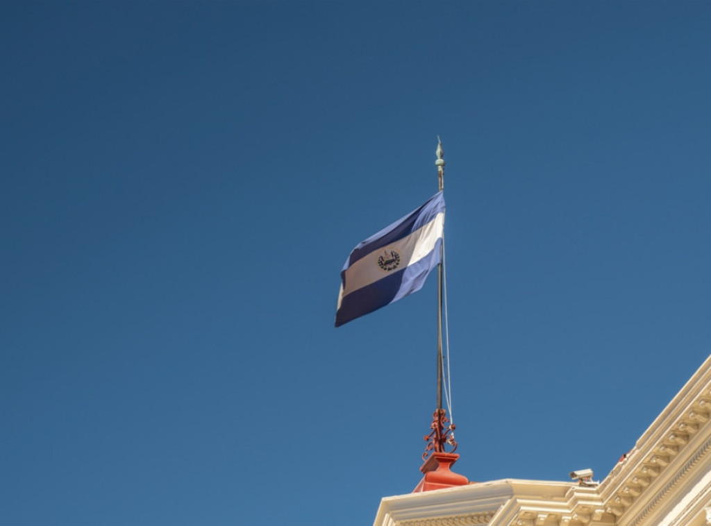 El Salvador: Opozicija najavila dva kandidata za predsedničke izbore u februaru 2027.