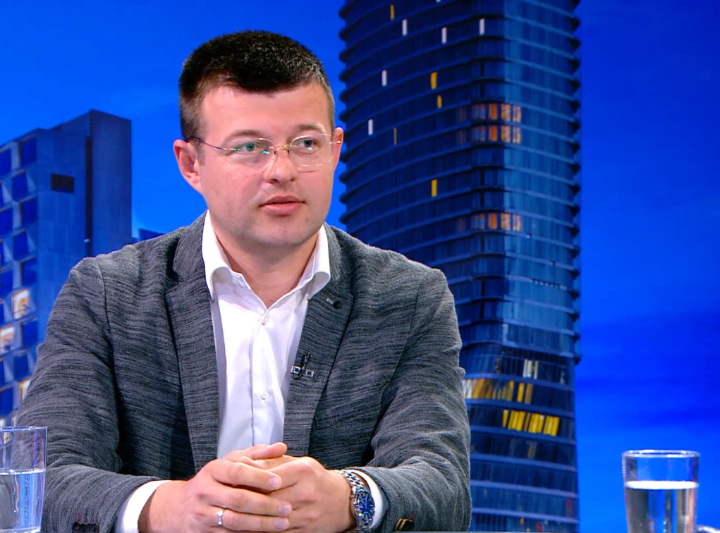 Milan Čavić: Promena vlasti u Mađarskoj ne bi trebalo da utiče na MOL-ovu kupovinu NIS-a