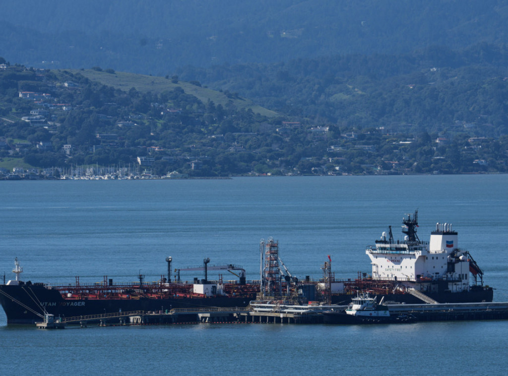 Francuska oslobodila naftni tanker povezan sa Rusijom nakon plaćene kazne