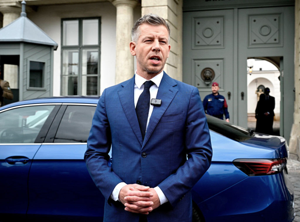 Peter Mađar će premestiti kancelariju premijera iz dvorca u Budimu