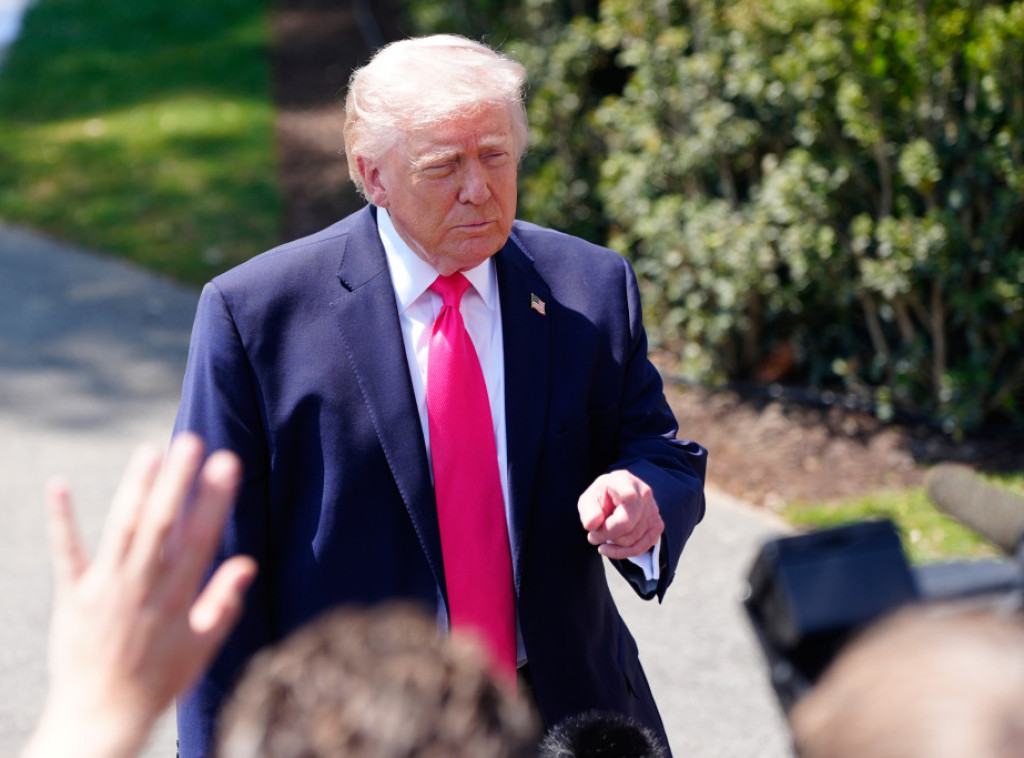 Tramp nagovestio da bi nova runda pregovora o Iranu mogla biti održana tokom vikenda