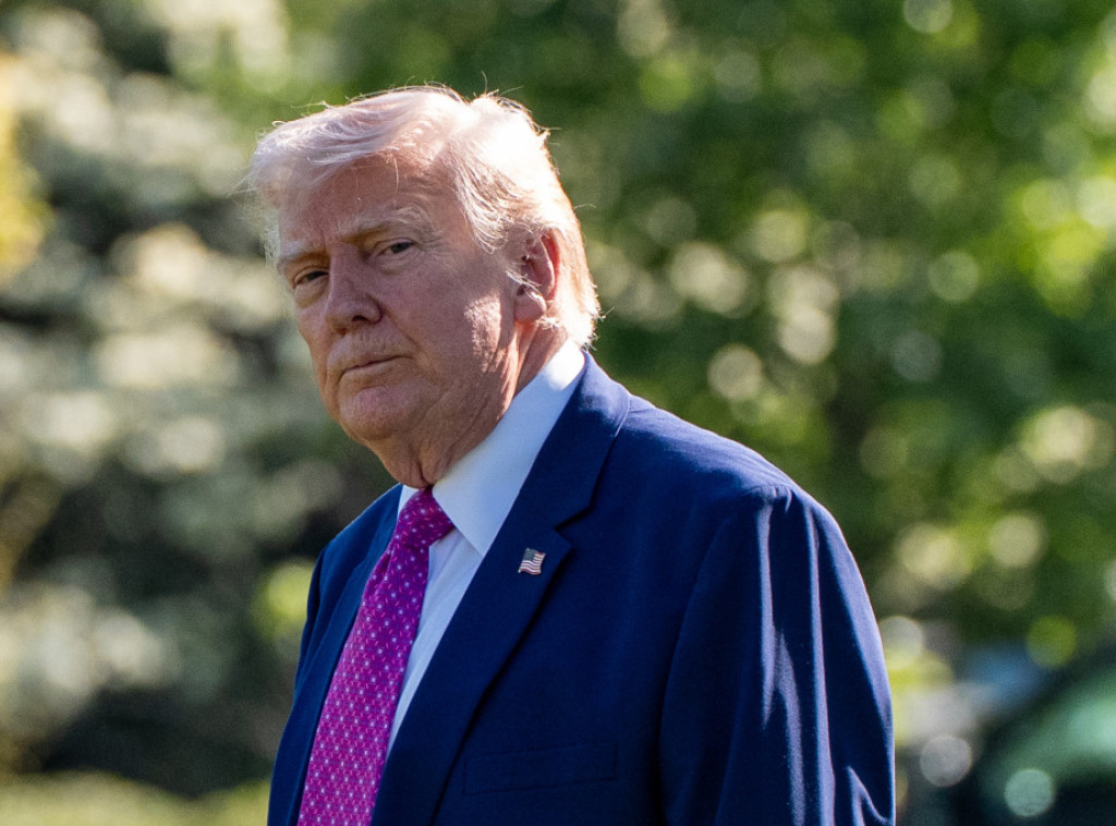 Tramp najavljuje novo rukovodstvo CDC-a, nominuje Eriku Švarc za direktorku