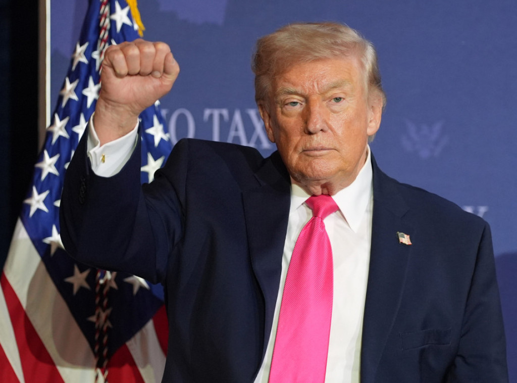 Tramp: Iran prihvatio da neće posedovati nuklearno oružje više od 20 godina