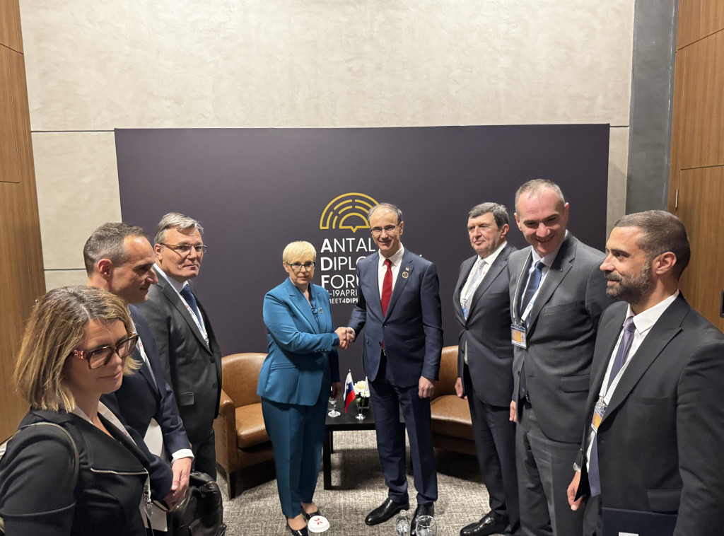 Macut razgovarao sa Pirc Musar o unapređenju bilateralne saradnje