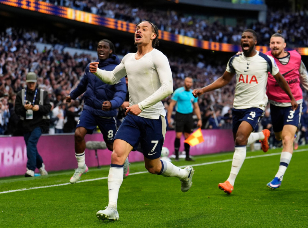 Remi fudbalera Totenhema i Brajtona u Premijer ligi