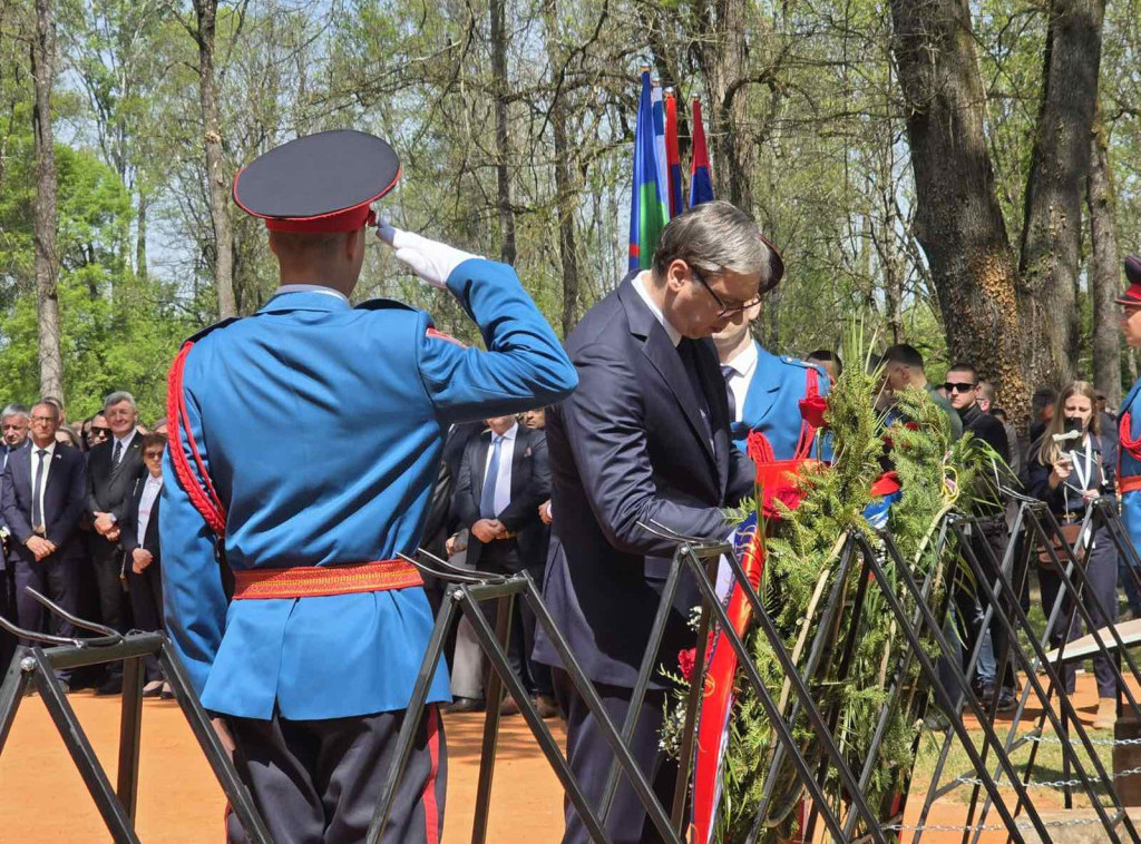 Vučić u Donjoj Gradini: Ponovo raste mržnja u svetu, antisemitizam nikada nije imao pogodno tle u Srbiji