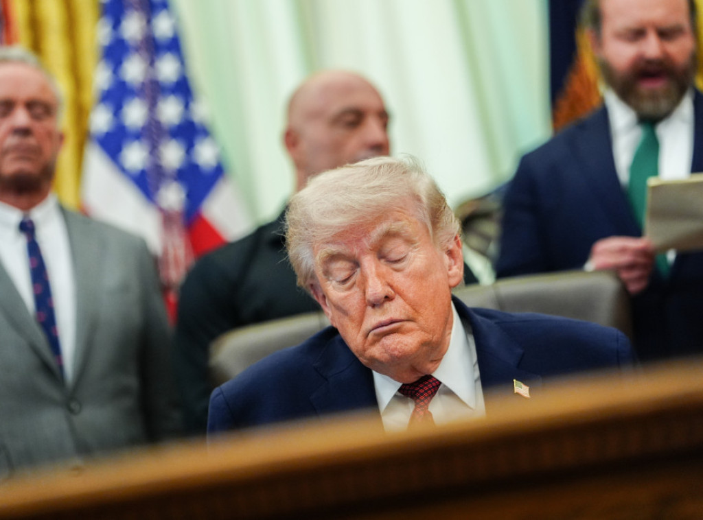 Tramp ponovo zapretio da će onesposobiti iranske elektrane i mostove