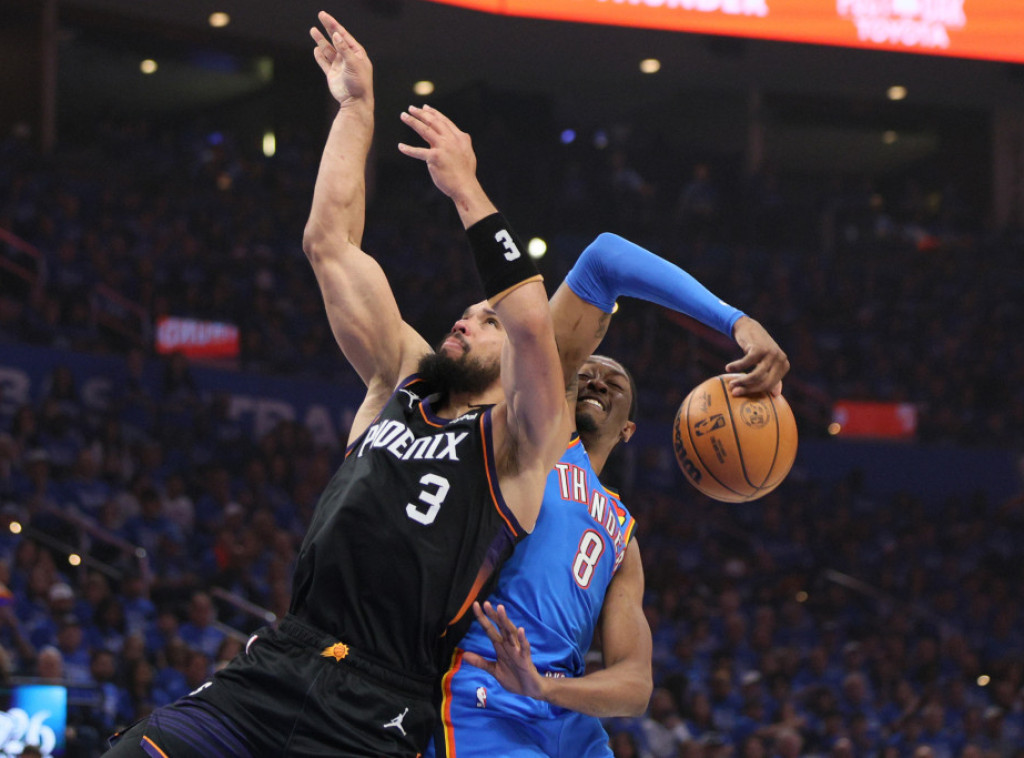 Košarkaši Oklahome poveli 1 prema 0 protiv Finiksa u plej-ofu NBA lige