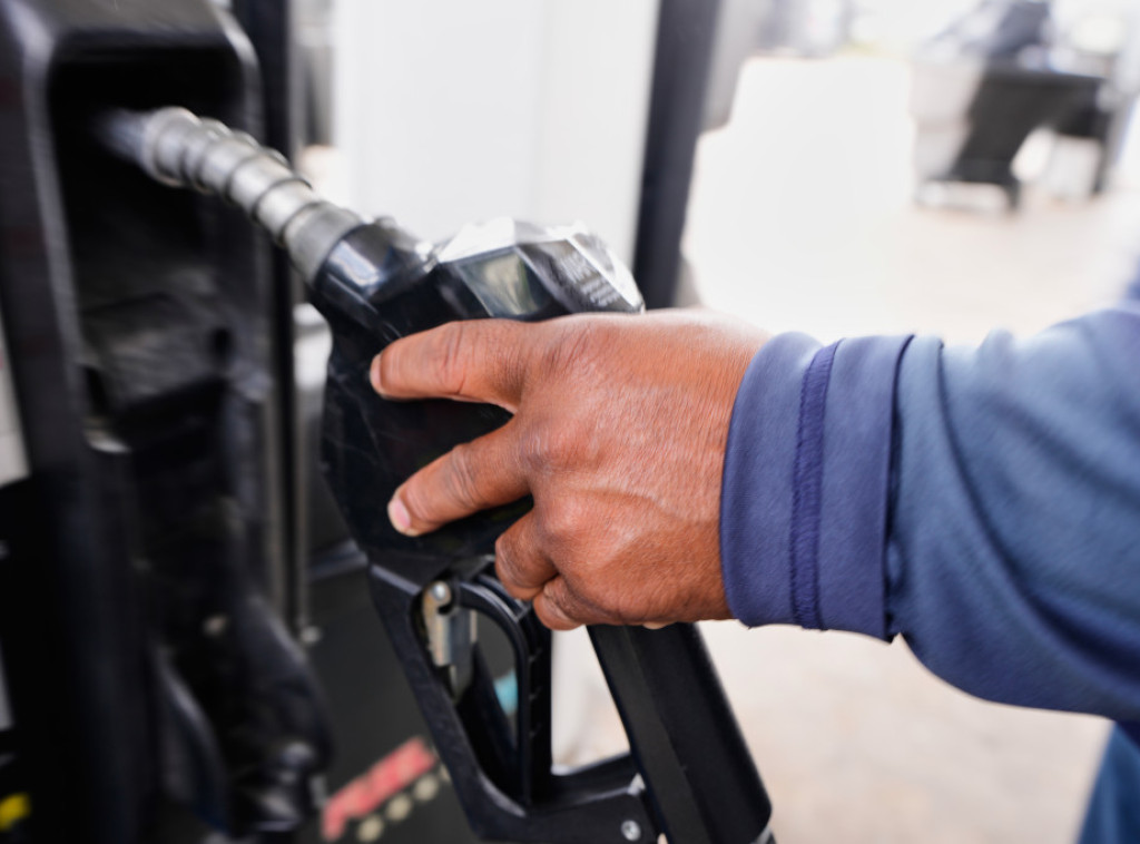 Katimerini: Grčka ima dovoljno goriva za dva meseca