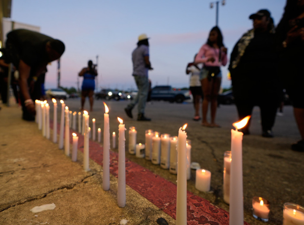 Istraga o poreklu oružja nakon tragedije u Luizijani u kojem je ubijeno osmoro dece