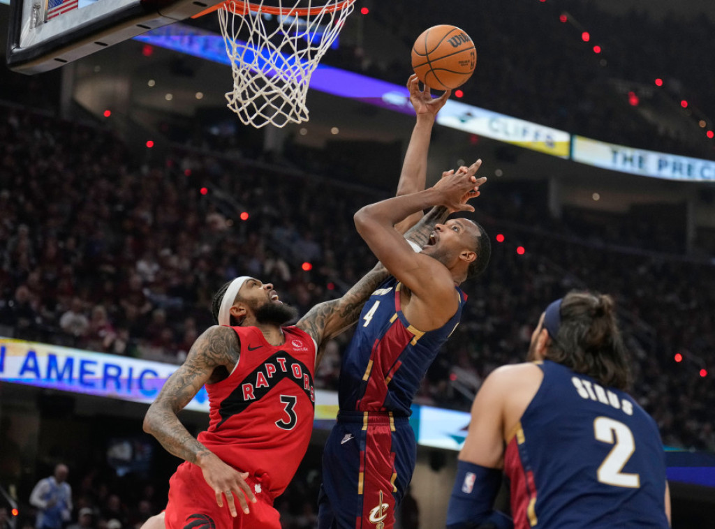Košarkaši Klivlenda poveli 2:0 protiv Toronta u plej-ofu NBA lige