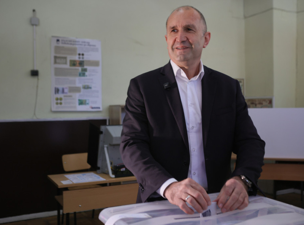 Mediji: Šta pobeda Rumena Radeva znači za Makedoniju?