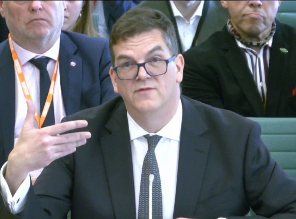 Pritisci na Ministarstvo spoljnih poslova zbog imenovanja Pitera Mandelsona