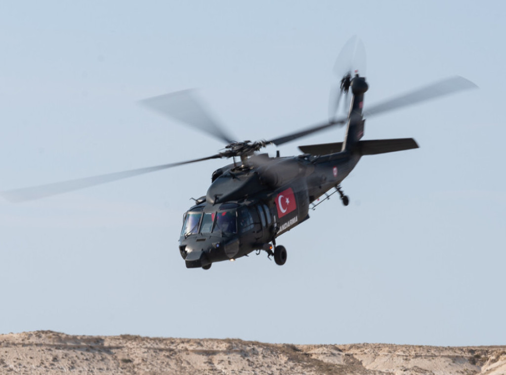 Helikopter turskog ratnog vazduhoplovstva srušio se u blizini Ankare, nema povređenih