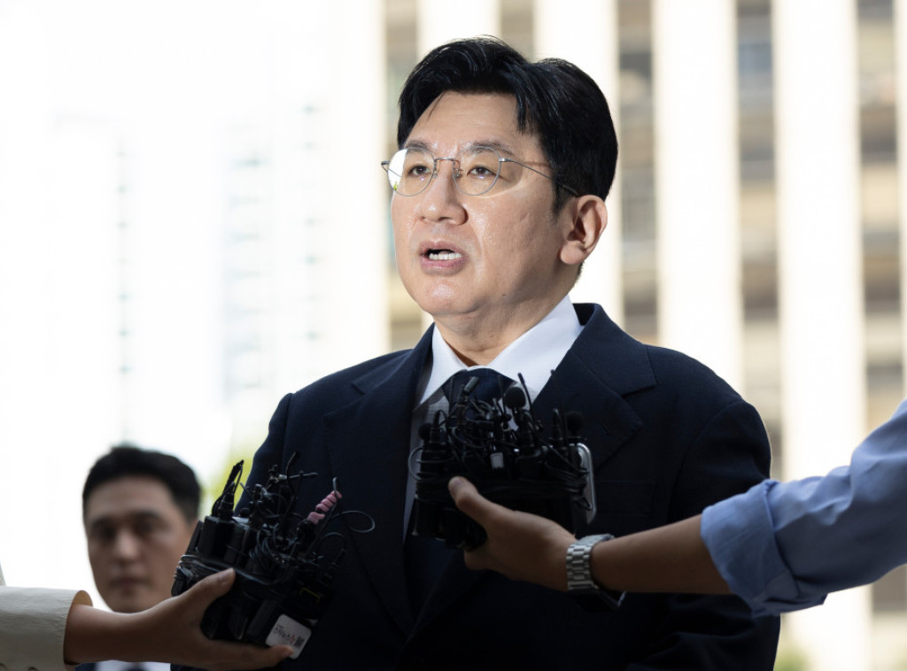 Južnokorejska policija traži hapšenje osnivača BTS i agencije HYBE