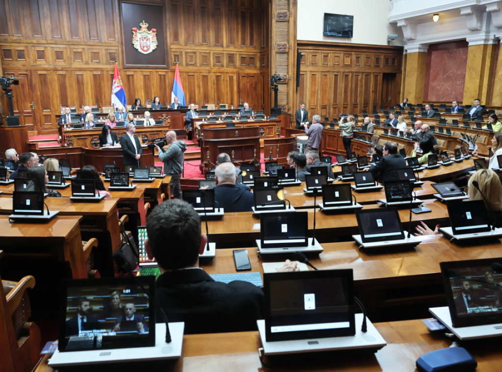 Poslanici sutra u 10 sati glasaju o svim tačkama dnevnog reda