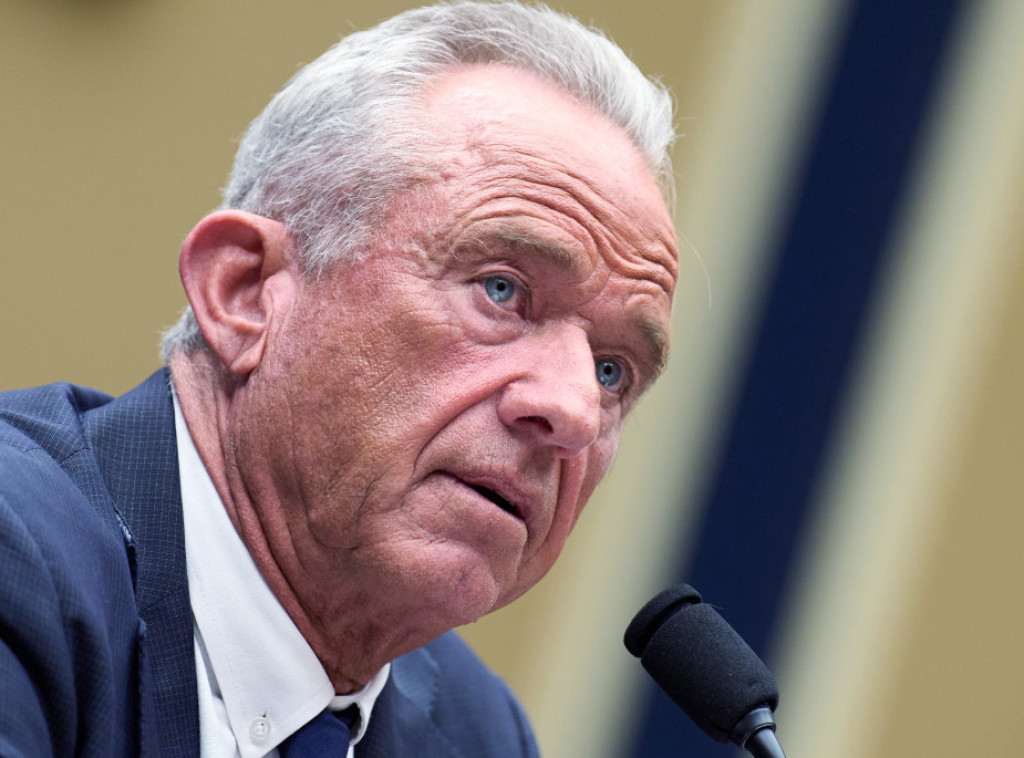 Kenedi: Buduća direktorka CDC moći će samostalno da odlučuje o politici vakcinacije