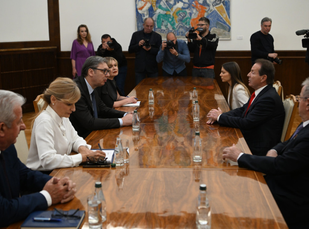 Počele konslutacije predsednika Vučića sa predstavnicima Pokreta snaga Srbije - BK