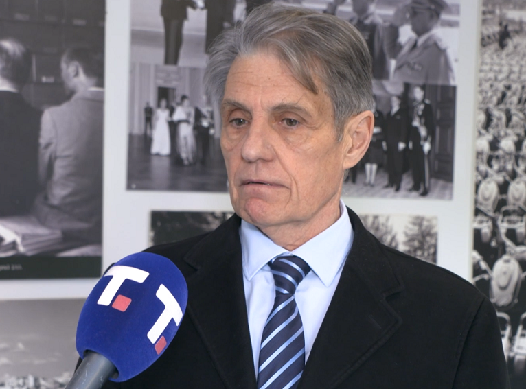 Dušan Vasiljević: Srbija da insistira da ima "zlatnu akciju" u NIS-u u pregovorima sa MOL-om