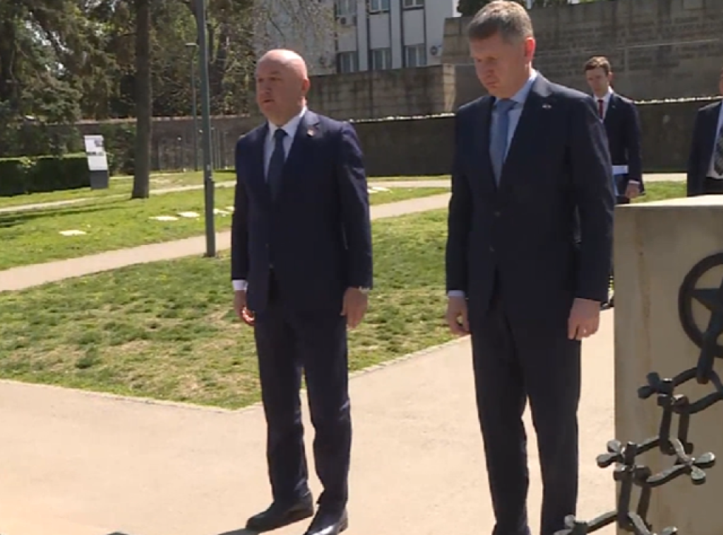 Popović i Rešetnjikov odali počast stradalima u borbi za oslobođenje Beograda