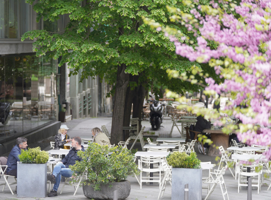 U Srbiji danas sunčano i toplo vreme, najviša dnevna temepratura do 22 stepena