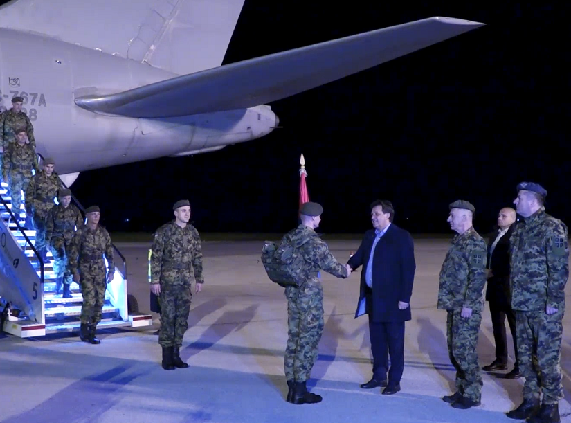 Ministar Gašić u Nišu dočekao pripadnike Vojske Srbije iz Libana