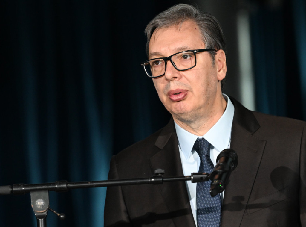 Predsednik Vučić sastaće se sutra sa ministarkom kulture Grčke Linom Mendoni