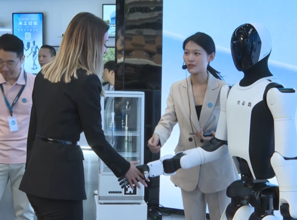Adrijana Mesarović posetila kompaniju "UBTECH Robotics" u Šenženu