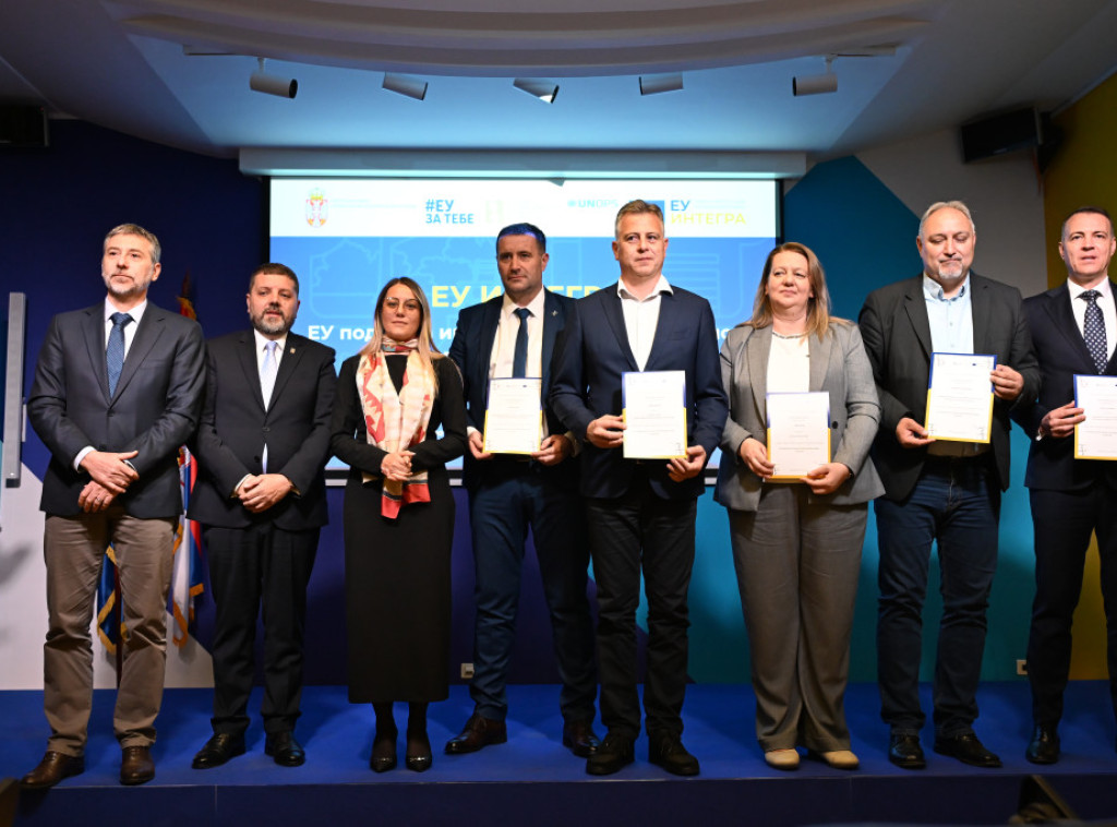 Predstavnicima loklanih samouprava dodeljeni ugovori za projekte "EU INTEGRA"