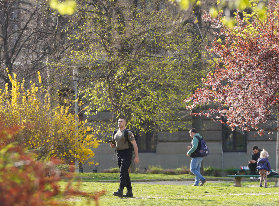 U Srbiji danas pretežno sunčano i toplije vreme, temperatura do 25 stepeni