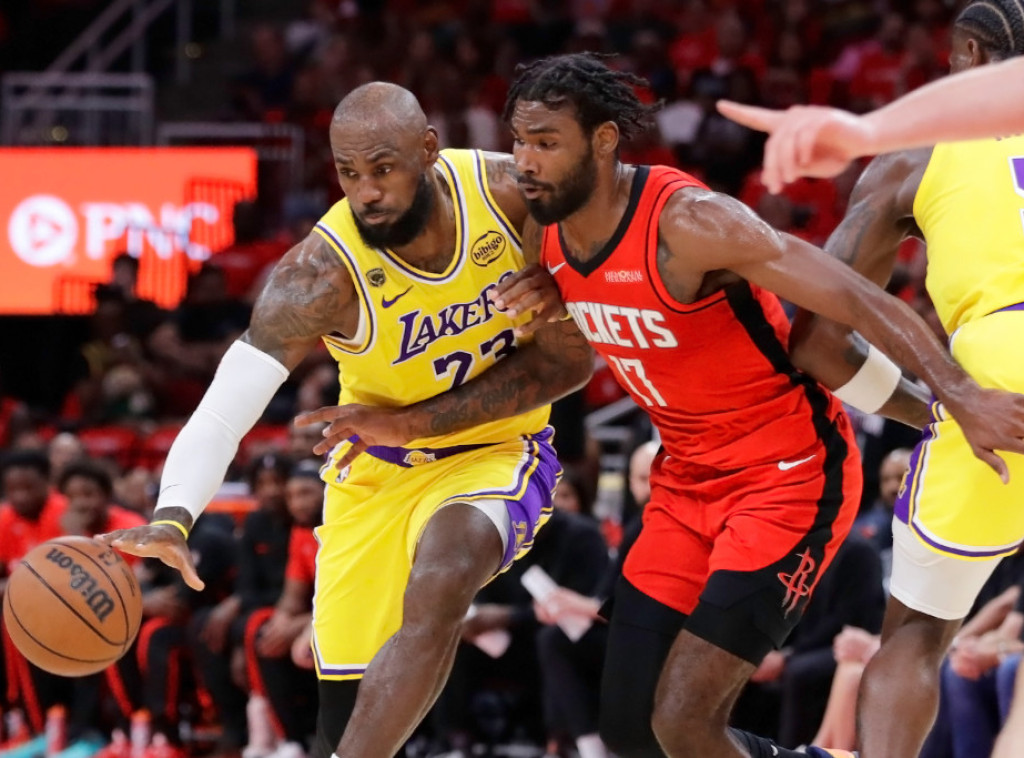 Košarkaši Los Anđeles Lejkersa poveli 3:0 protiv Hjustona u plej-ofu NBA lige