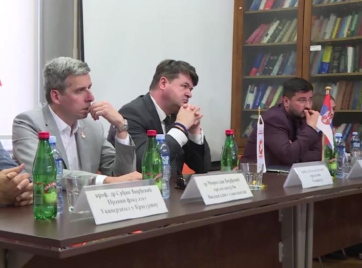 Pravnici: Ustavni patriotizam minimum, racionalizovani parlamentarizam poželjan za Srbiju