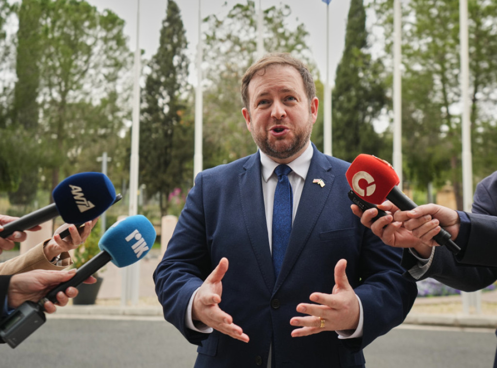 Dauti: London ne podržava blokadu iranskih luka, traži slobodnu plovidbu kroz Ormuz