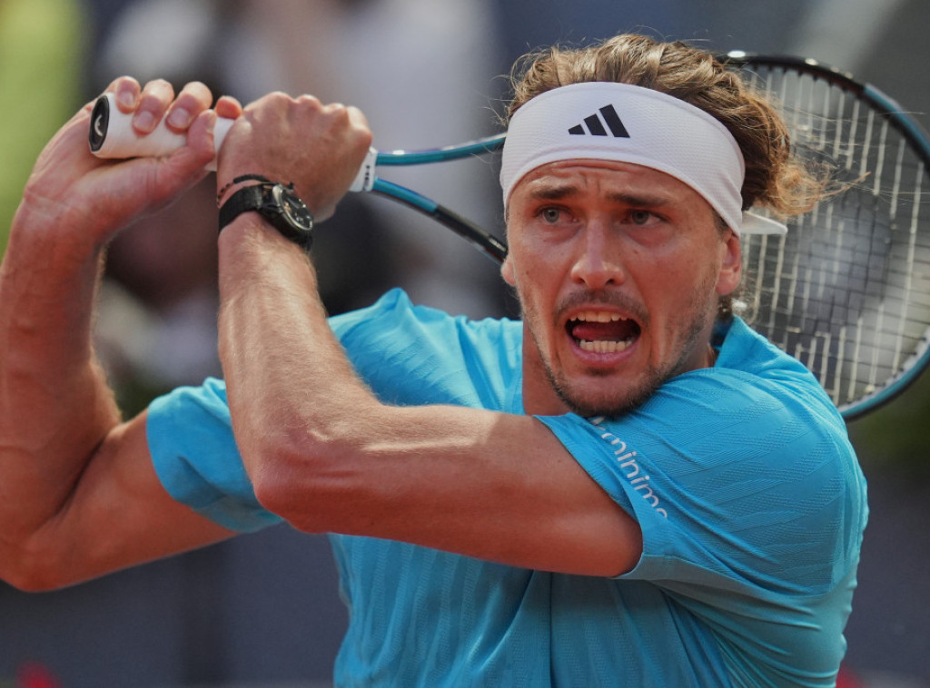 Zverev i Koboli u osmini finala Mastersa u Madridu, Ože-Alijasim eliminisan