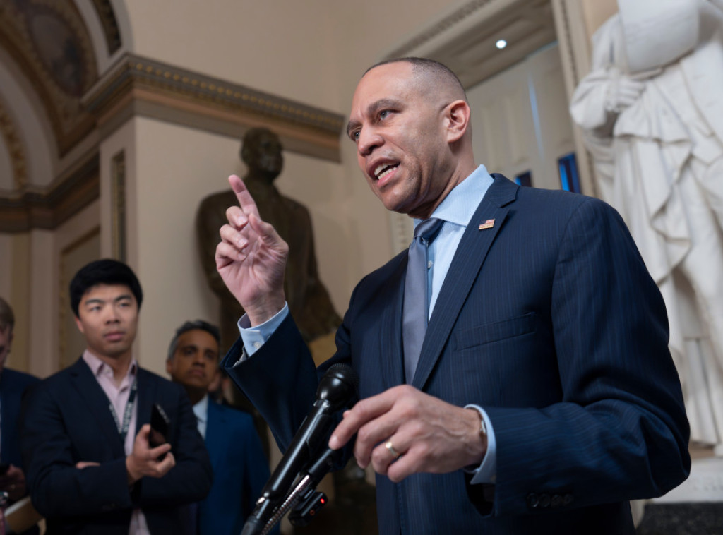 Džefris: Demokrate neće podržati inicijativu izgradnje balske dvorane Bele kuće