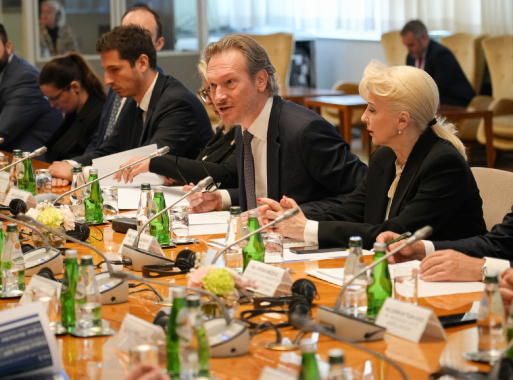 Mihailo Vesović: Veliki potencijal za saradnju sa Švajcarskom u inovacijama i industriji