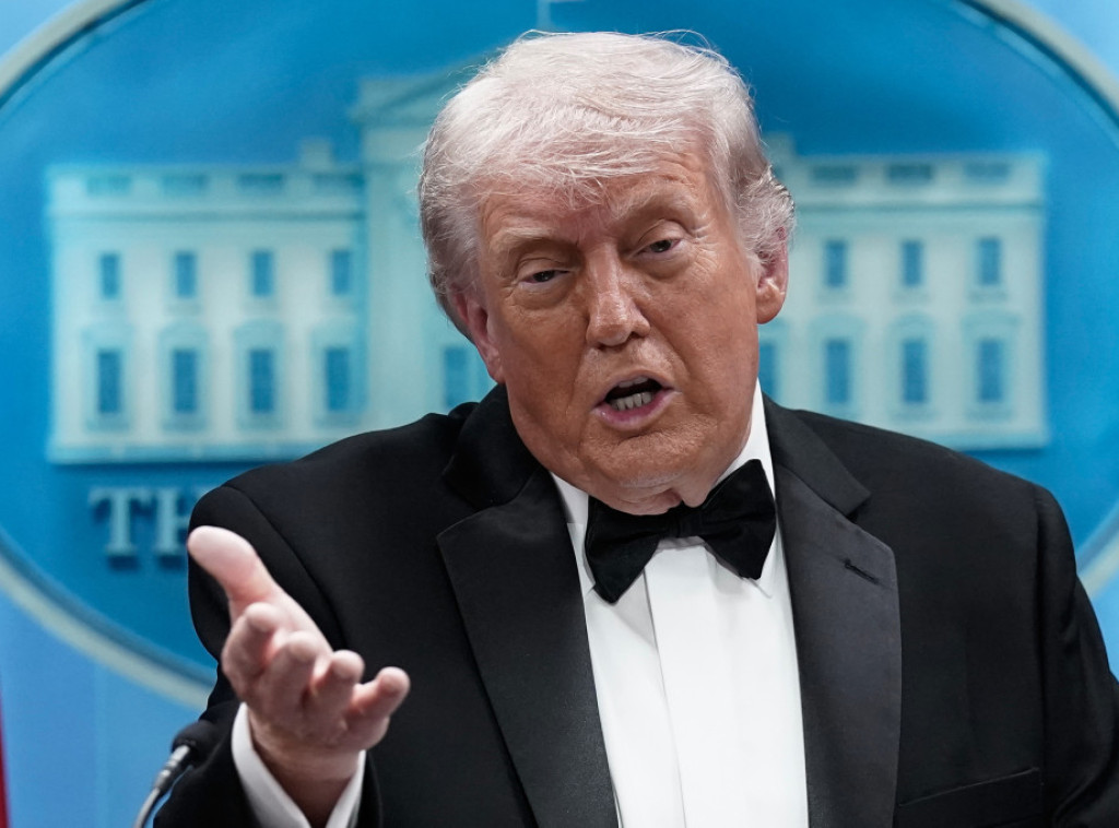 Tramp podržao preimenovanje ICE u NICE na predlog konzervativnih influensera