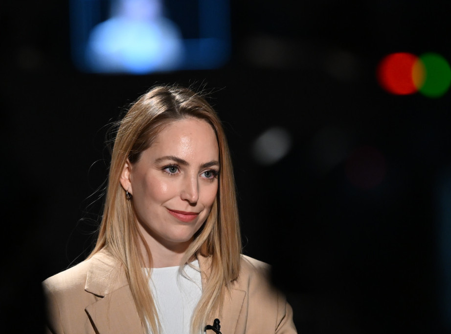 Lidija Novaković: Predstava "A čime se ti baviš" stavlja igrače u prvi plan