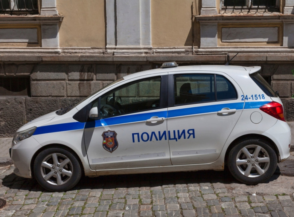 Otkrivena plantaža kanabisa u starom rudniku, troje uhapšeno, a za jednim se traga