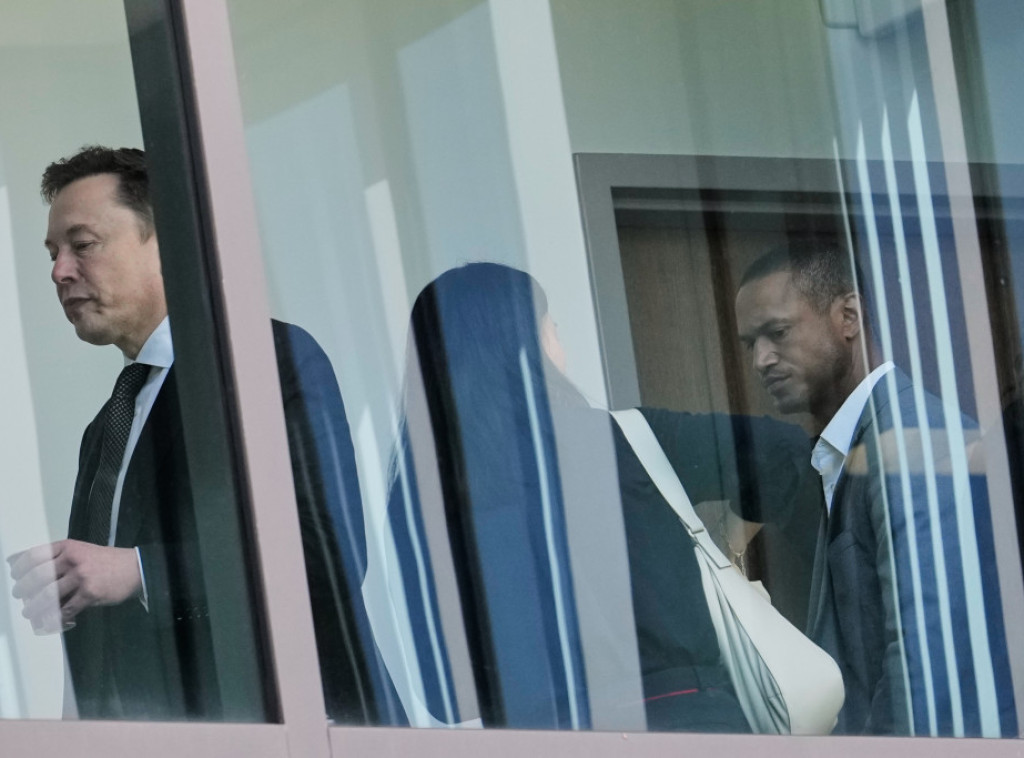 Ilon Mask stigao na sud, ponovo svedoči protiv OpenAI