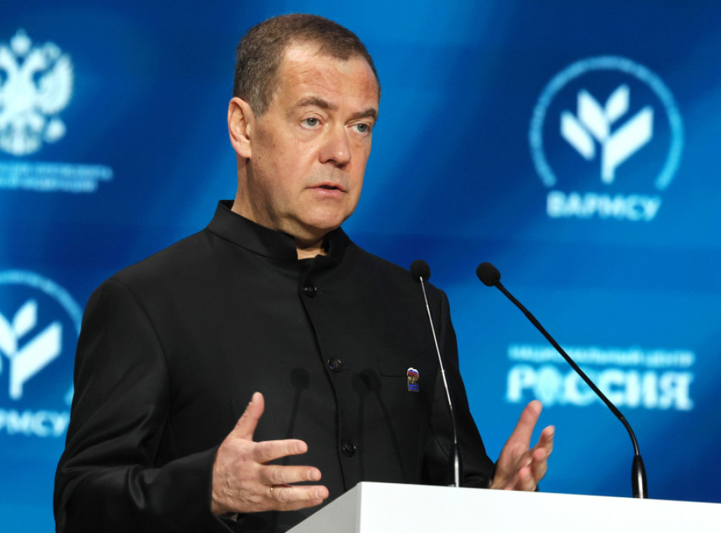 Medvedev: Sukob između Rusije i Zapada je egzistencijalnog karaktera