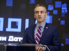 Titolo: Supercomputer launch in Kragujevac confirms new era in US-Serbia relations