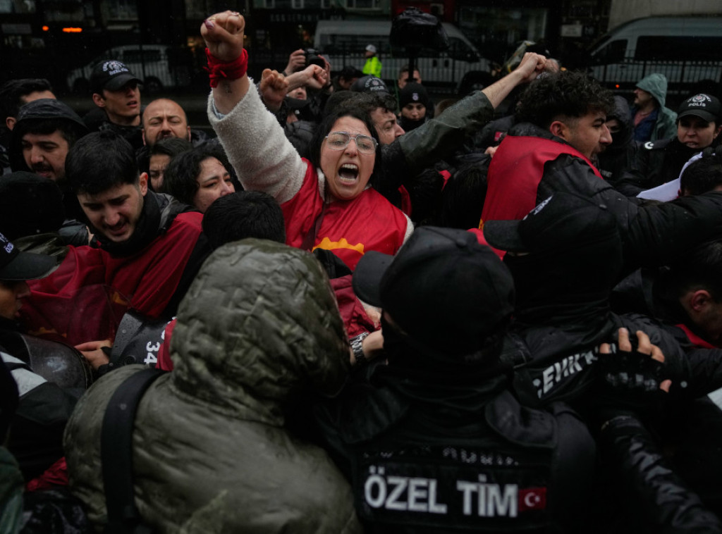 Istanbul: Više stotina uhapšenih na protestima povodom 1. maja