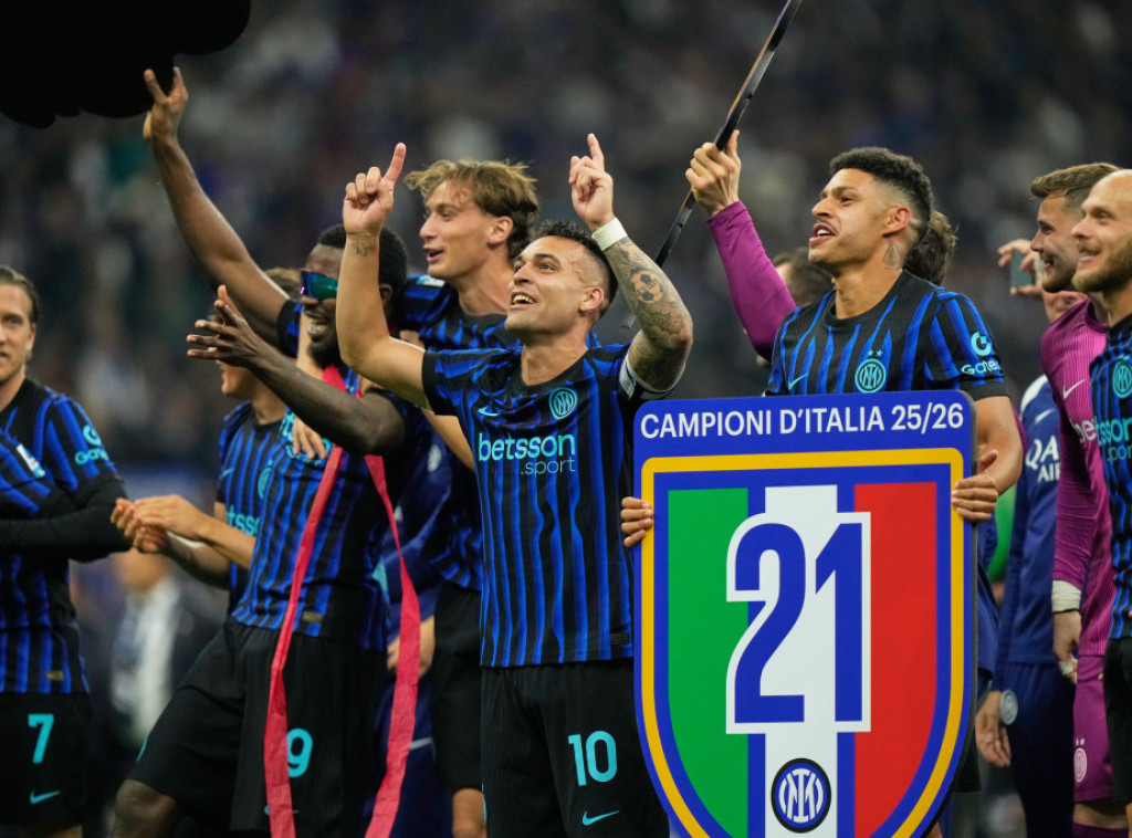 Fudbaleri Intera pobedom protiv Parme osvojili 21. titulu šampiona Italije