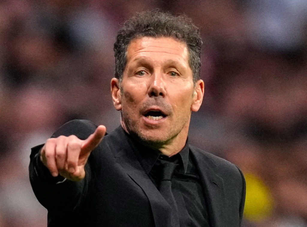 Trener Atletika Dijego Simeone poveo 25 fudbalera na meč protiv Arsenala u Ligi šampiona
