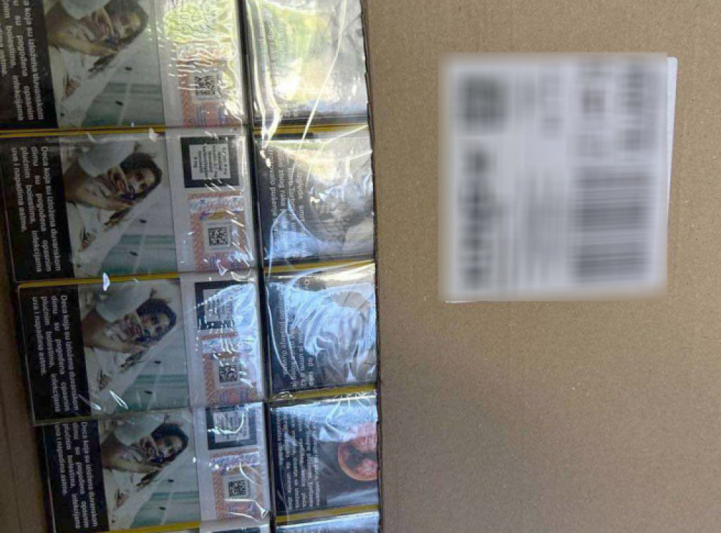 Na Horgošu u bunkeru teretanjaka nađeno 45.000 paklica cigareta