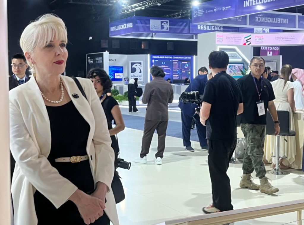 Jagoda Lazarević u  Ujedinjenim Arapskim Emiratima na konferenciji sa vodećim proizvođačima i investitorima