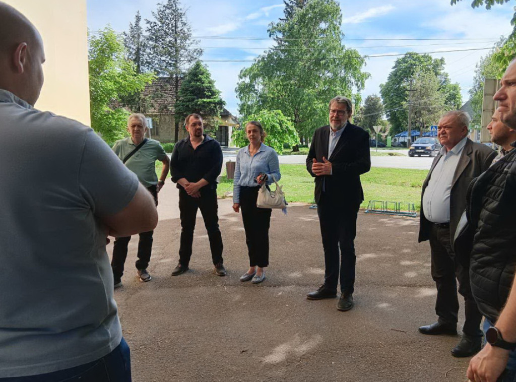 Pokrajinska vlada pomaže sanaciju objekata pogođenih zemljotresom kod Sombora